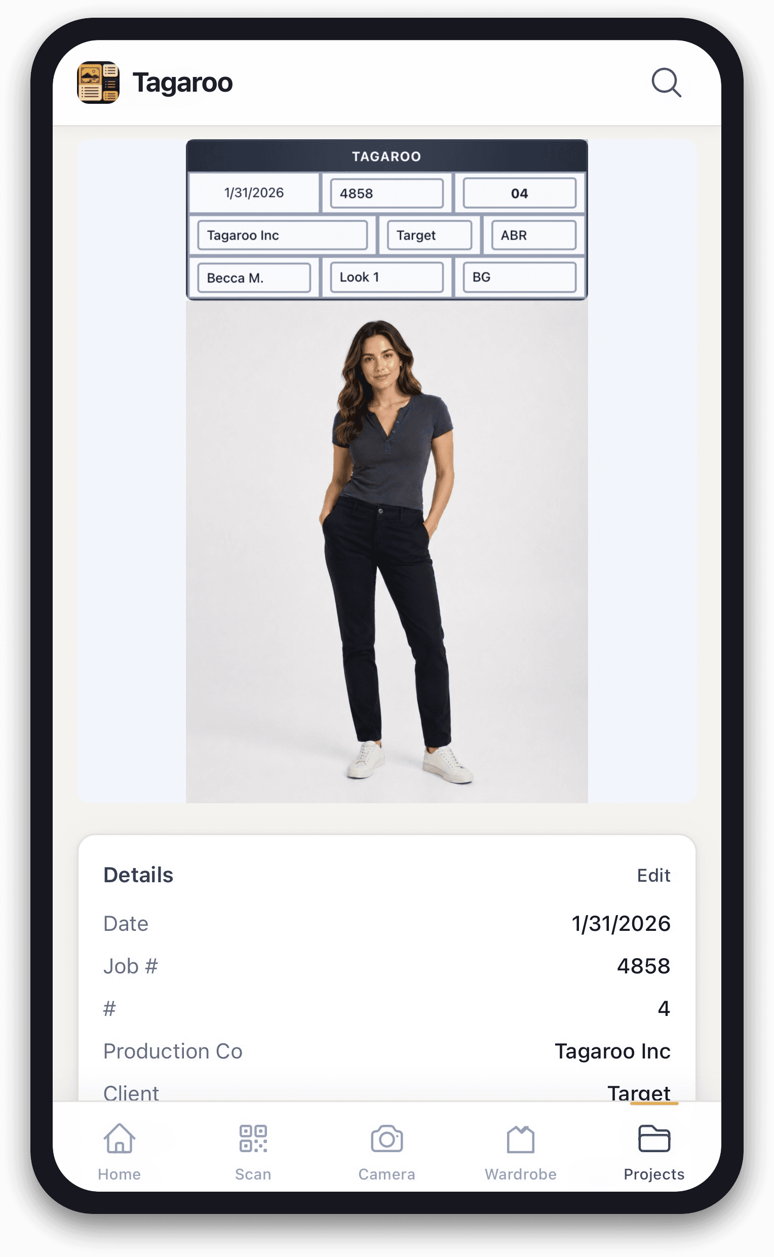 Every saved photo keeps its full job details attached — nothing gets lost or mislabeled.